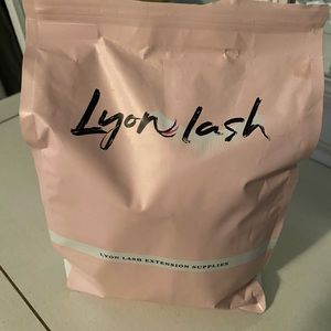 Individual eyelash kit